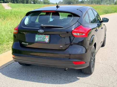 Used 2017 Ford Focus SE FWD image 33