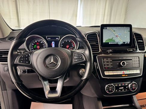 Used 2018 Mercedes-Benz GLS 550 4MATIC image 15