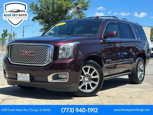 Used 2017 GMC Yukon Denali AWD/4WD image 1