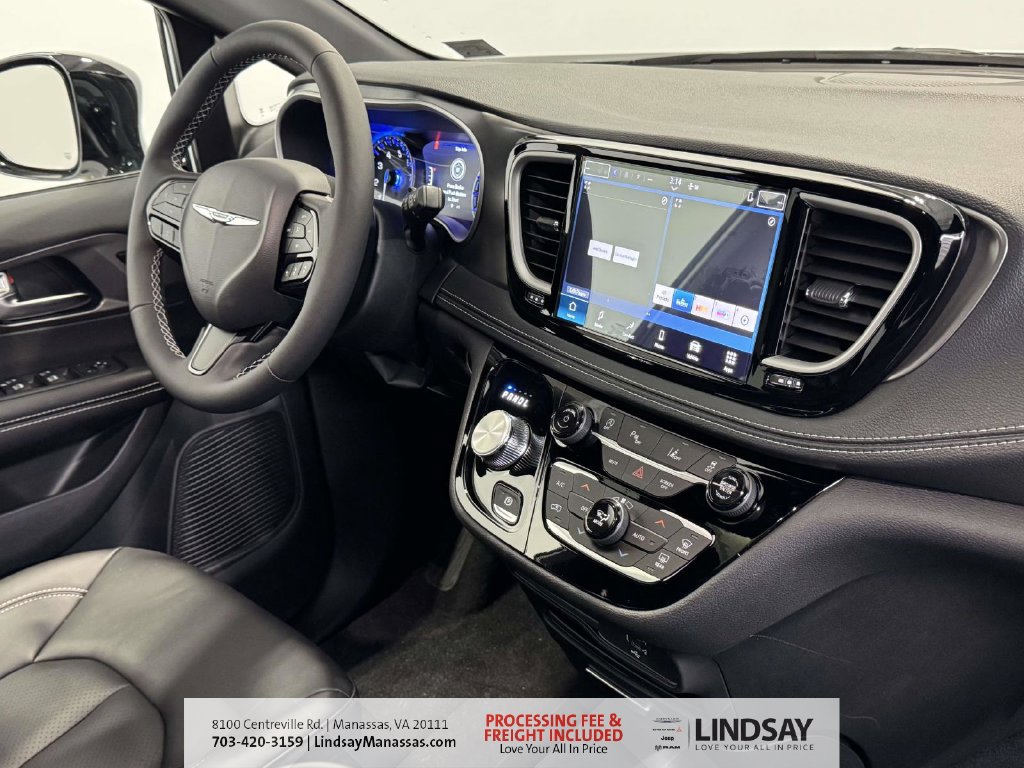 New 2026 Chrysler Pacifica Select w/ S Appearance Package FWD image 10