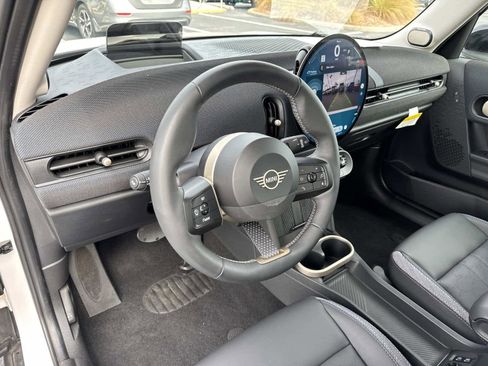 Used 2025 MINI Cooper S image 23