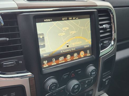 Used 2016 RAM 2500 Laramie w/ Convenience Group image 19