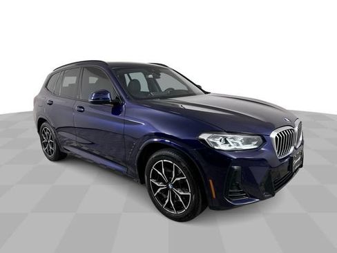Used 2022 BMW X3 xDrive30i w/ M Sport Package 2 AWD/4WD image 2