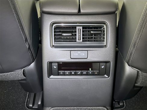 New 2026 MAZDA CX-90 3.3 Turbo w/ Premium Plus Pkg image 14