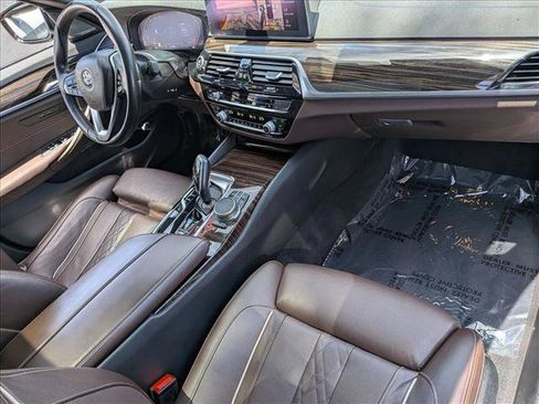 Used 2021 BMW 540i xDrive AWD/4WD image 22