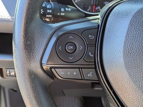 Used 2021 Toyota RAV4 XLE image 23