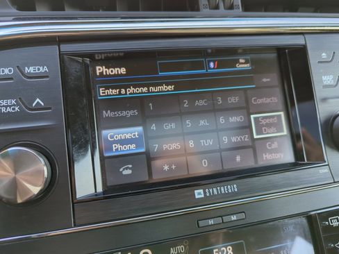 Used 2013 Toyota Avalon Limited FWD image 22