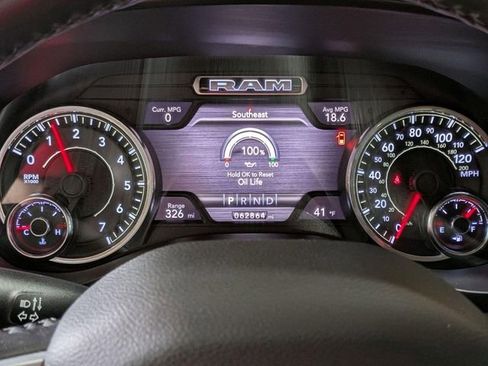 Used 2020 RAM 1500 Big Horn image 16