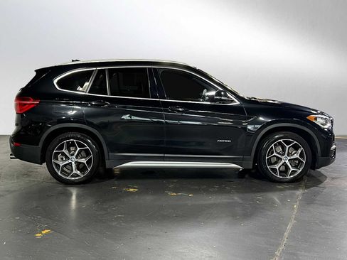 Used 2017 BMW X1 xDrive28i AWD/4WD image 2