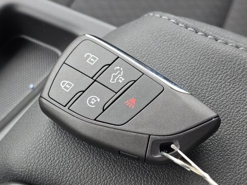 New 2026 Chevrolet Silverado 2500 Custom w/ Custom Convenience Package image 20