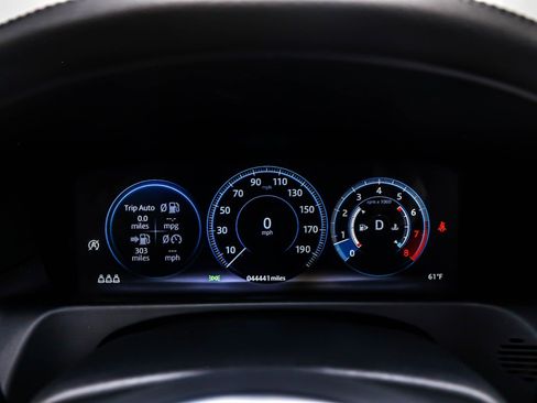 Used 2020 Jaguar XF Prestige image 18