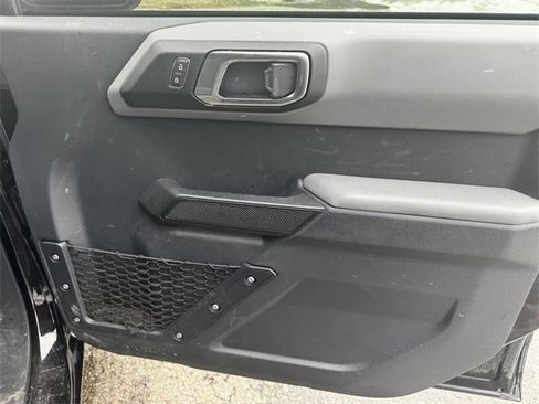 Used 2022 Ford Bronco Big Bend image 13