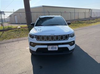 Used 2024 Jeep Compass Latitude video 2