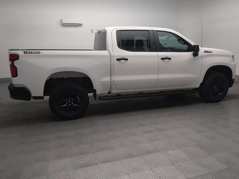 Used 2020 Chevrolet Silverado 1500 Custom Trail Boss w/ Custom Convenience Package AWD/4WD image 10