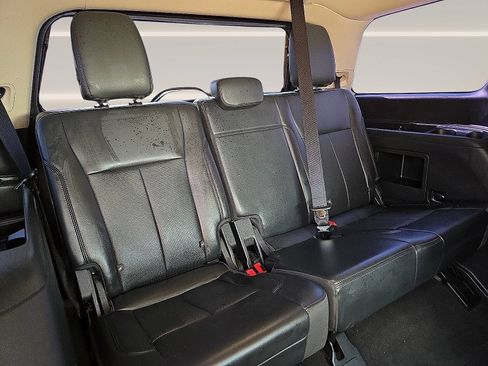 Used 2023 Ford Expedition XLT RWD image 10