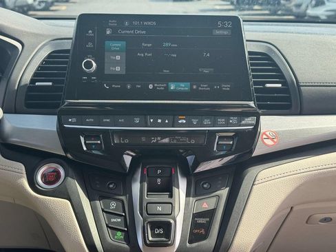 Used 2025 Honda Odyssey EX-L image 18