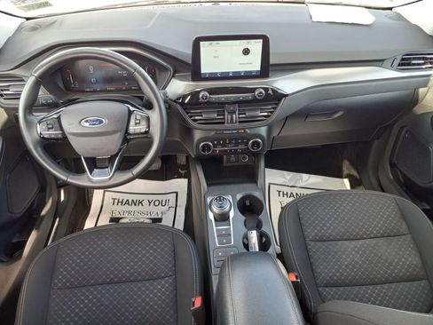 Used 2024 Ford Escape Active w/ Cold Weather Package FWD image 17