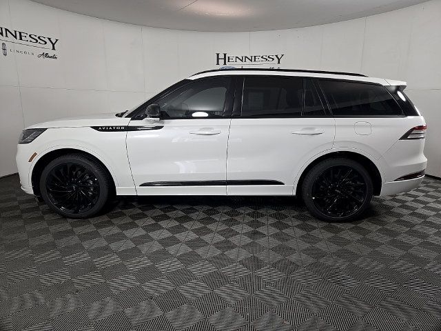 Used 2026 Lincoln Aviator Reserve AWD/4WD image 8