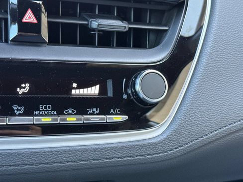 Certified 2026 Toyota Corolla Cross AWD Hybrid image 30