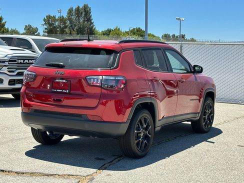 New 2026 Jeep Compass Latitude AWD/4WD image 7