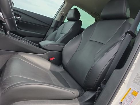 Used 2024 Honda Accord Touring image 18