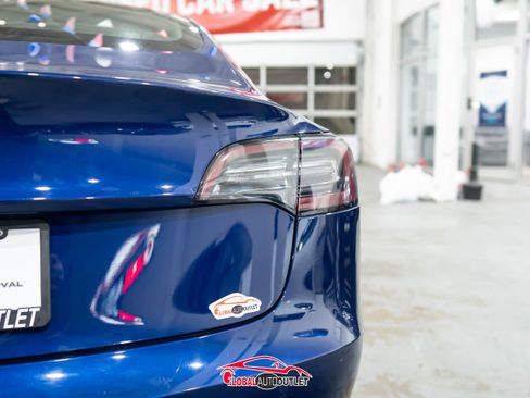 Used 2019 Tesla Model 3 Long Range image 41