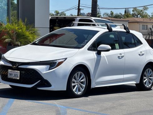 Certified 2025 Toyota Corolla SE image 10