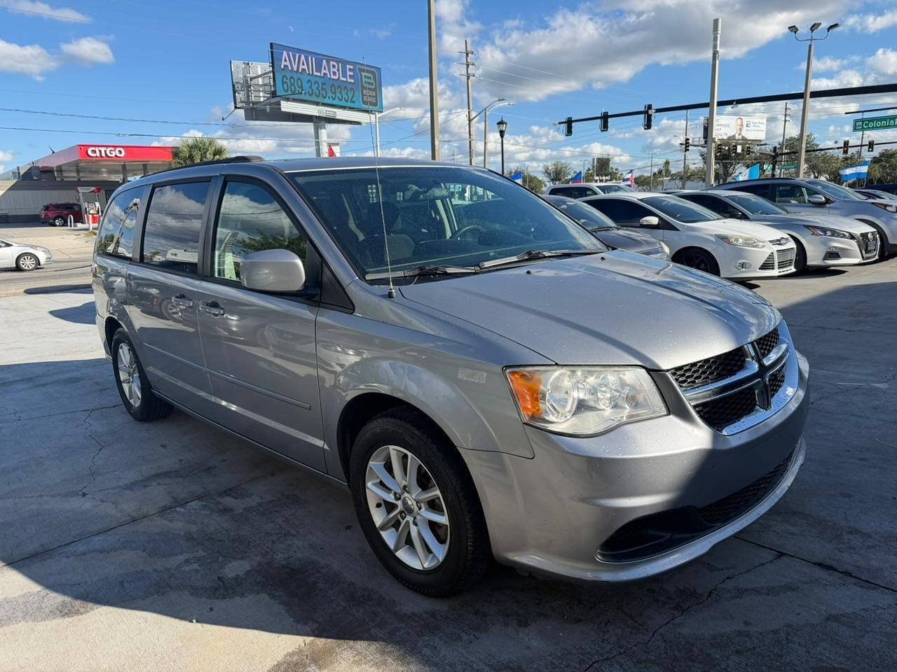 Used 2016 Dodge Grand Caravan SXT FWD image 13