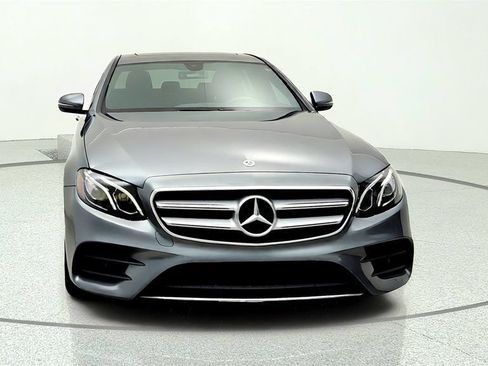 Used 2020 Mercedes-Benz E 350 Sedan image 2