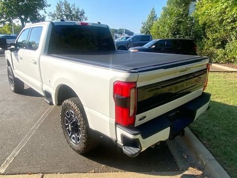 Used 2025 Ford F350 Platinum w/ FX4 Off-Road Package AWD/4WD image 31