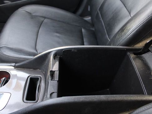 Used 2016 Chevrolet Malibu LT w/ Leather Package image 38