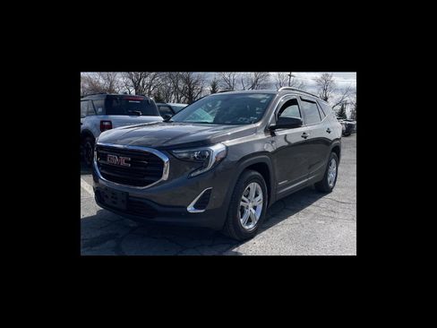 Used 2019 GMC Terrain SLE w/ Driver Convenience Package image 1
