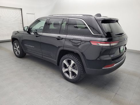 Used 2023 Jeep Grand Cherokee 4WD 4xe image 3