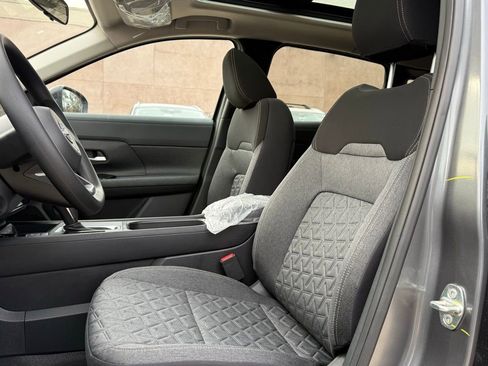 New 2026 Nissan Kicks SV w/ SV Premium Package image 14