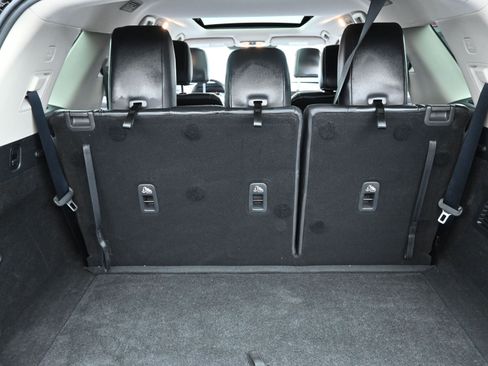 Used 2022 Nissan Pathfinder SL w/ SL Premium Package image 18