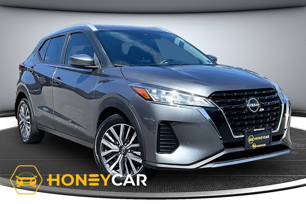 Used 2023 Nissan Kicks SV FWD image 1