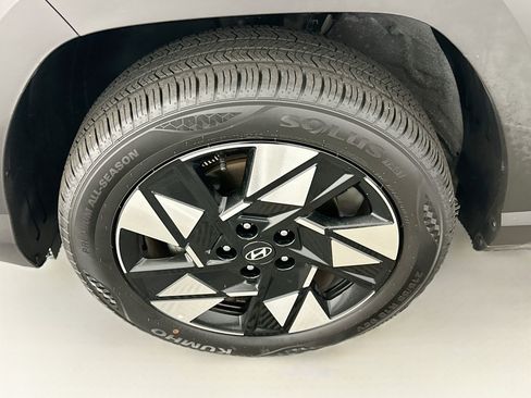 Used 2025 Hyundai Kona SEL AWD/4WD image 11