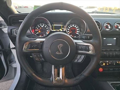 Used 2016 Ford Mustang Shelby GT350 w/ Track Package image 13