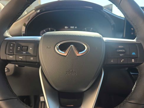 Certified 2026 INFINITI QX60 Luxe w/ Family Package FWD image 22