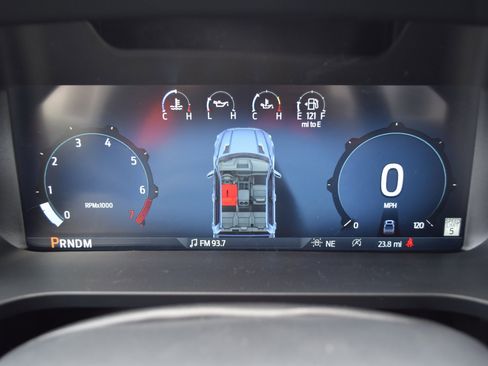 New 2025 Ford F150 Lariat w/ Equipment Group 502A High image 12