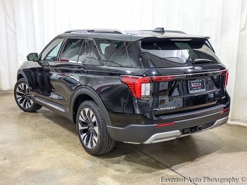 Used 2026 Ford Explorer Platinum w/ LUX Leather Package AWD/4WD image 9