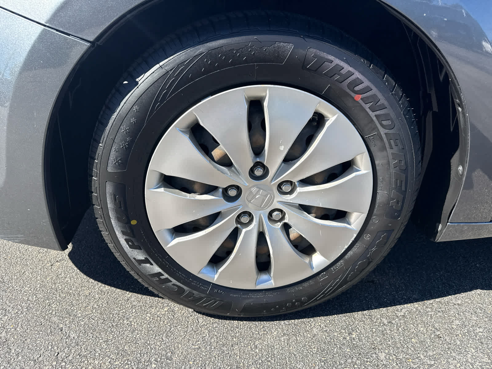 Used 2010 Honda Accord LX image 9