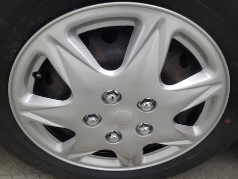 Used 2020 Hyundai Accent SE FWD image 31