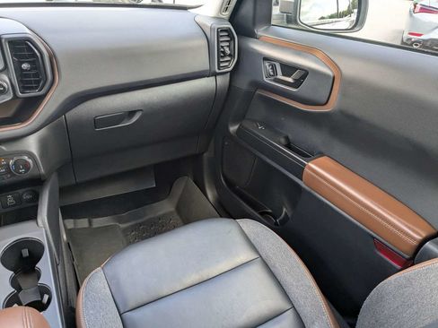 Used 2023 Ford Bronco Sport Outer Banks AWD/4WD image 17