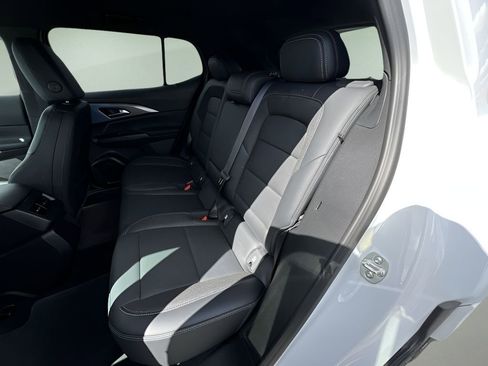 Certified 2024 Chevrolet Equinox EV LT w/ Active Safety Package 3 image 23