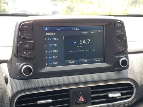 Used 2018 Hyundai Kona SE FWD image 20