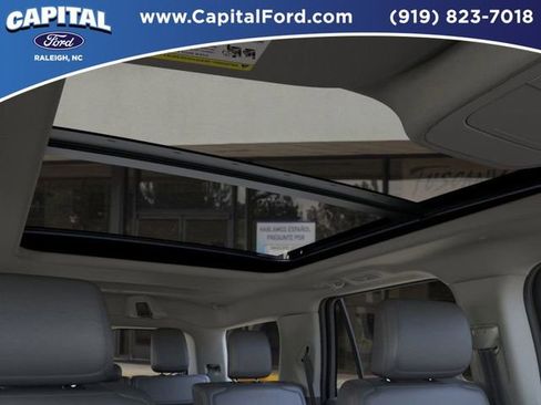 New 2025 Ford Expedition Active image 22