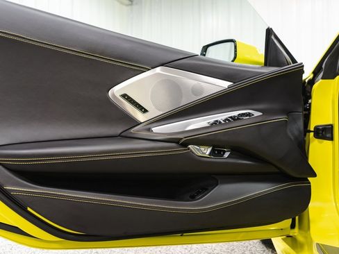 Used 2023 Chevrolet Corvette Stingray Premium Conv w/ 3LT image 28