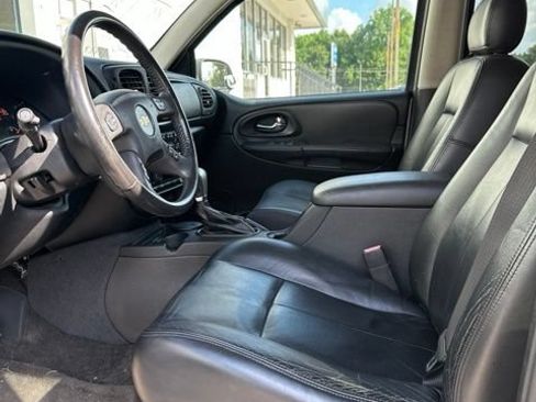 Used 2007 Chevrolet TrailBlazer LT w/ LT Preferred Equipment Group AWD/4WD image 11