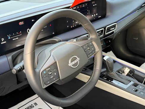 Used 2026 Nissan Sentra SL w/ Floor Mat Package FWD image 14